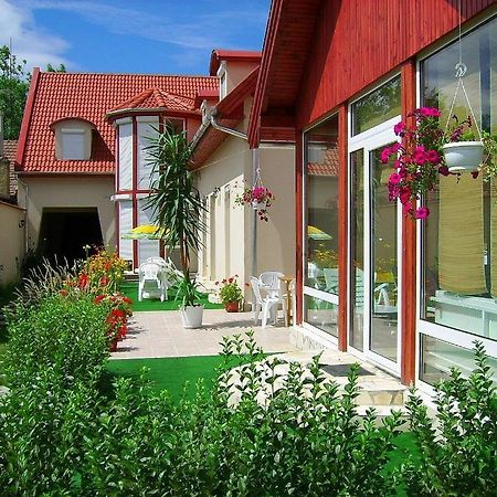 Agria Wellness Guesthouse Eger Eksteriør billede
