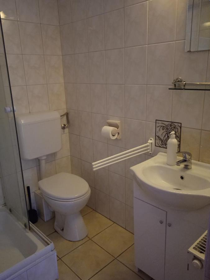 Agria Wellness Guesthouse Eger Eksteriør billede