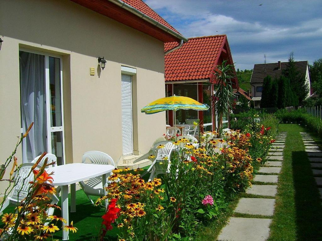 Agria Wellness Guesthouse Eger Eksteriør billede